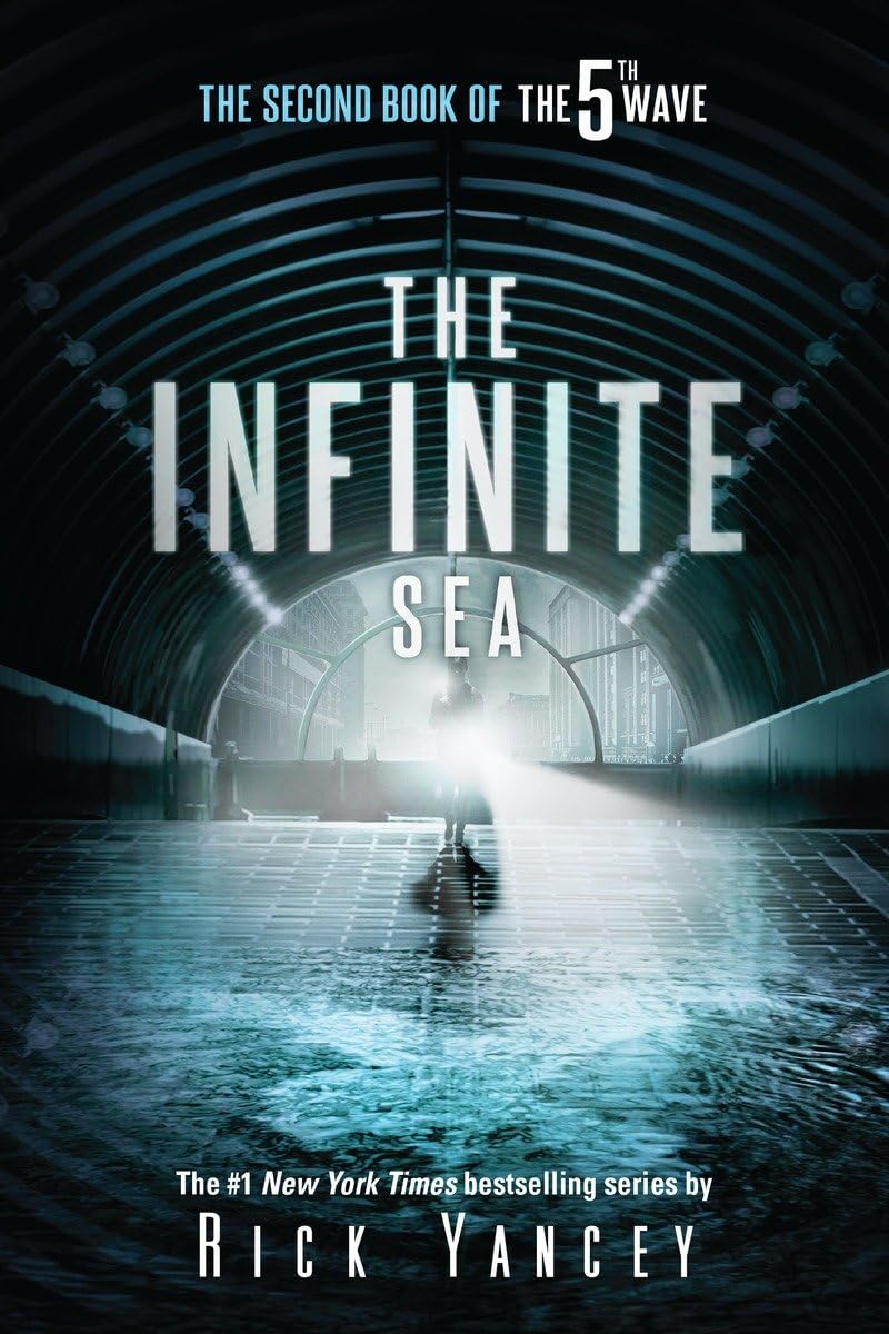 The Infinite Sea: The Second Book of the 5th Wave: 2