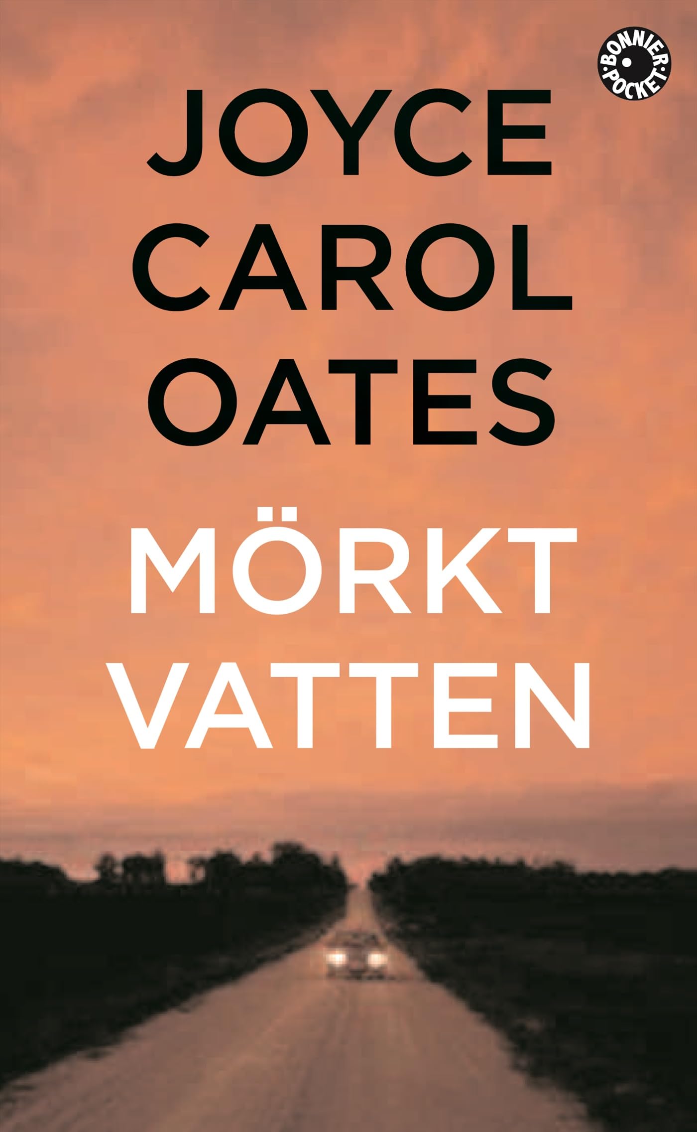 Mörkt vatten