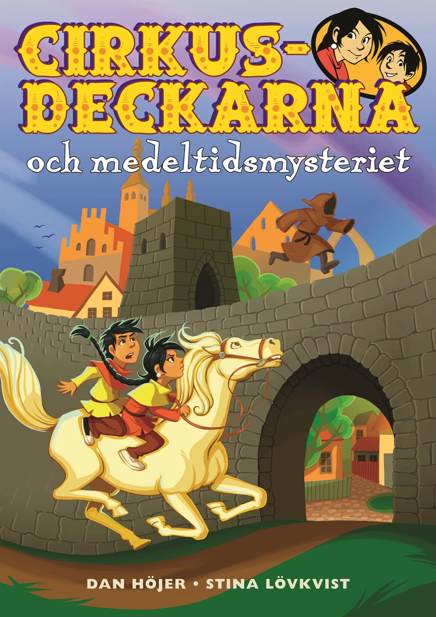 Cirkusdeckarna och medeltidsmysteriet: 4